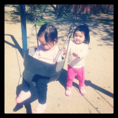 claire_pushing_aerin_on_swing