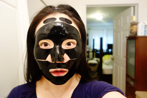 shangpree_charcoal_hydrogel_mask_on