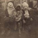rp_creepy_halloween_costumes_1900s_1-400×490.jpg