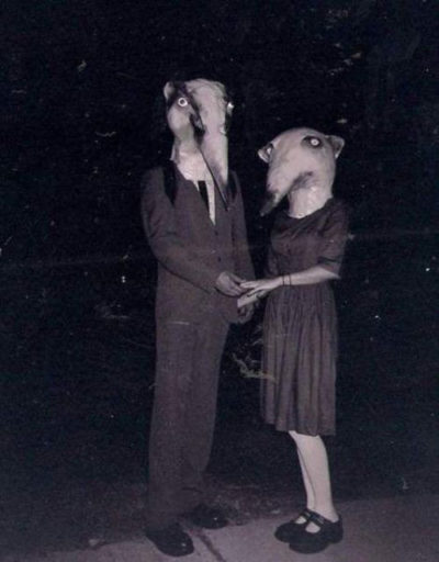 creepy_halloween_costumes_1900s_7